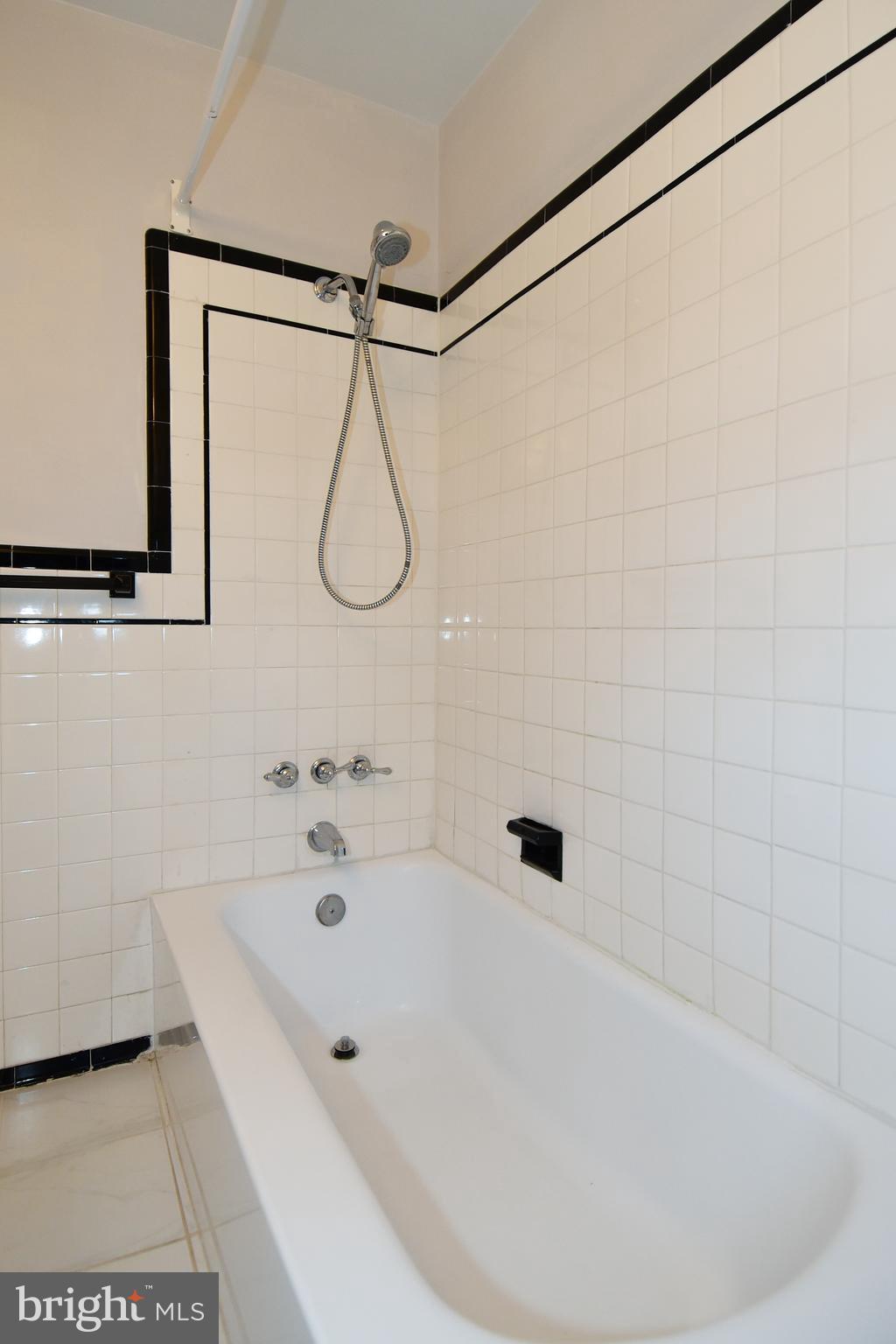 1609 Ruffner Road Alexandria, VA 22302 - Photo 36 of 51