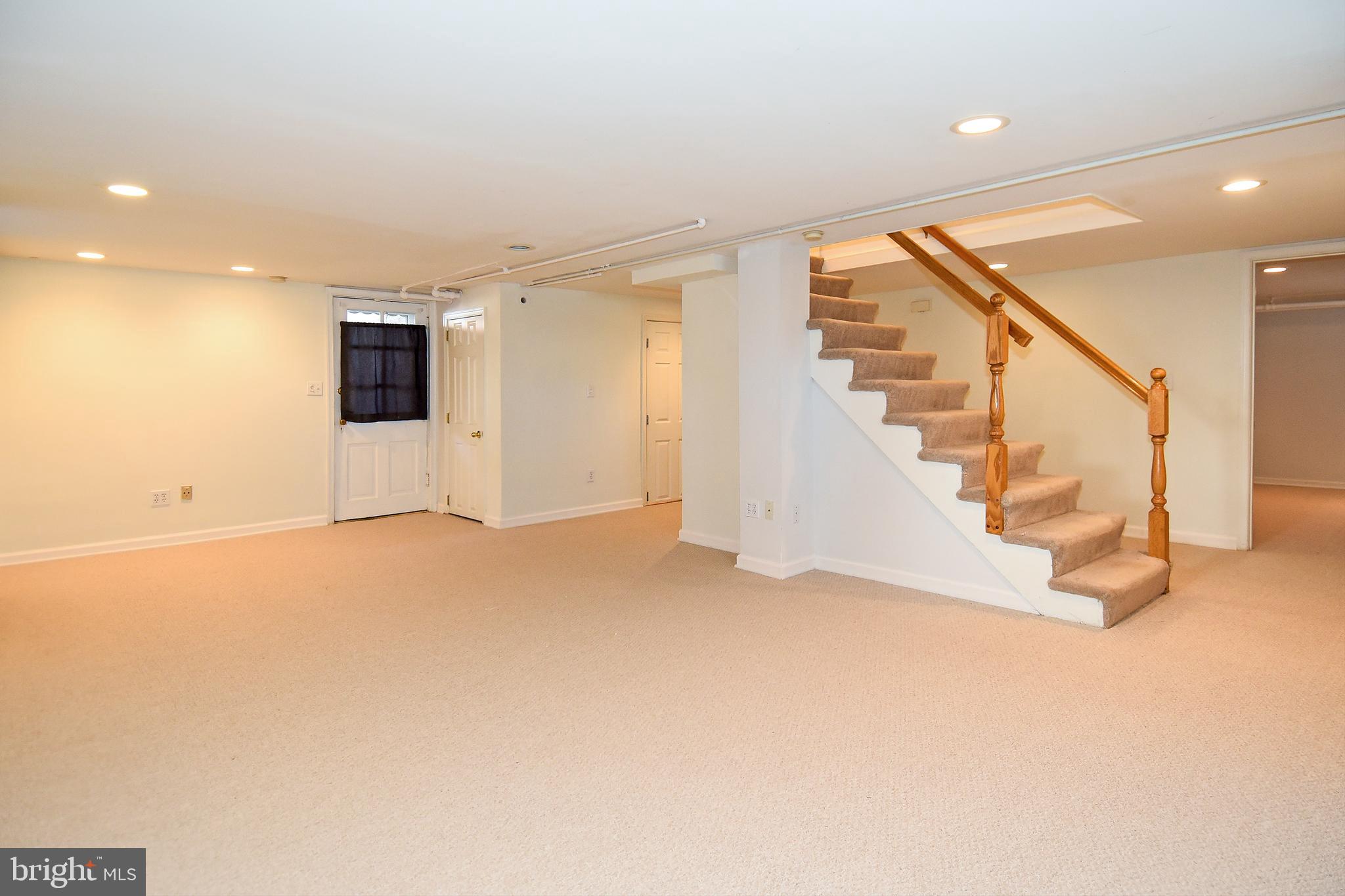 1609 Ruffner Road Alexandria, VA 22302 - Photo 41 of 51