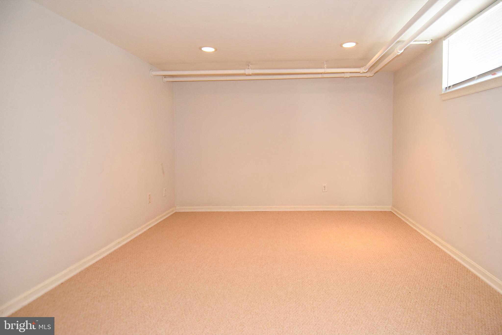 1609 Ruffner Road Alexandria, VA 22302 - Photo 42 of 51