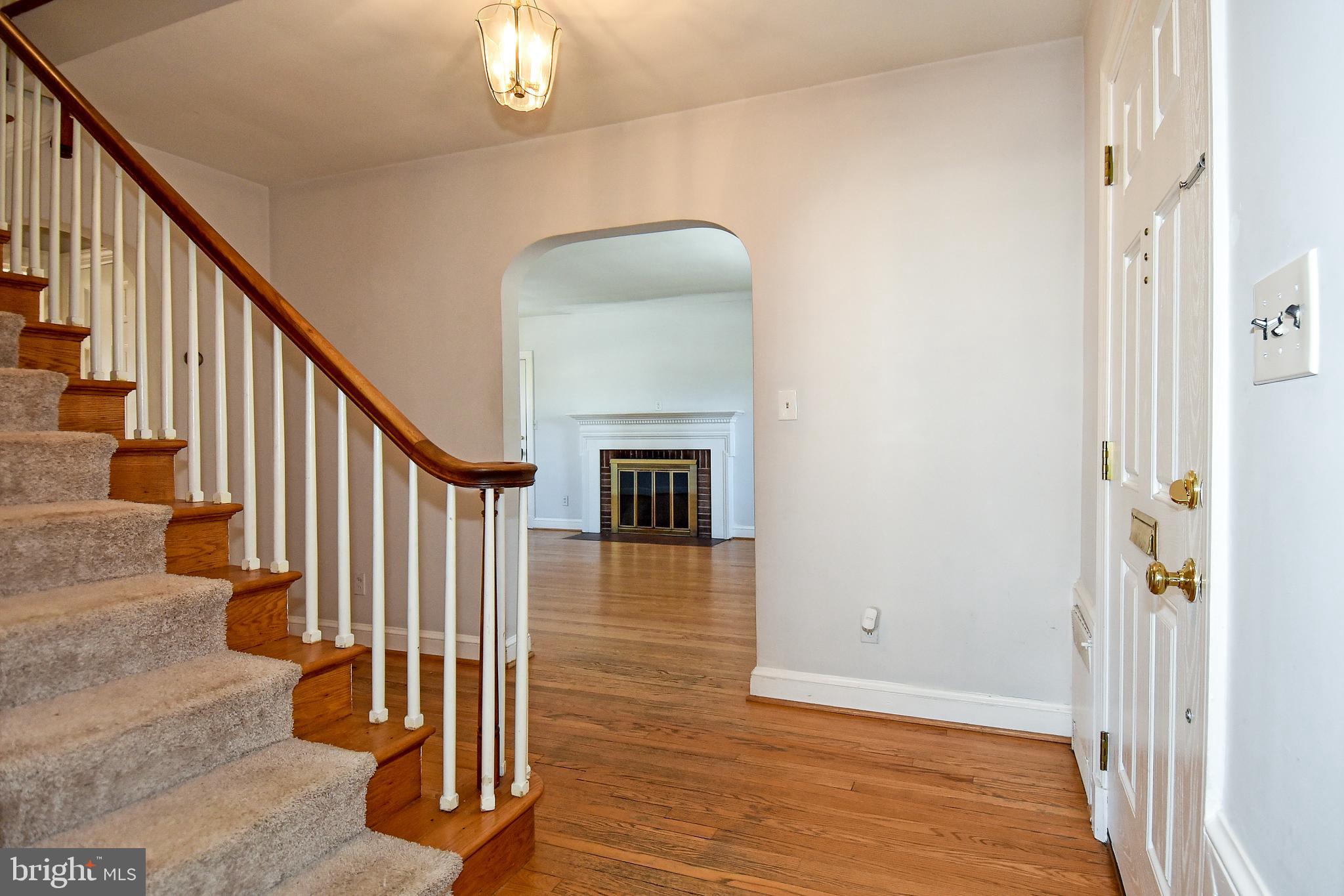 1609 Ruffner Road Alexandria, VA 22302 - Photo 9 of 51