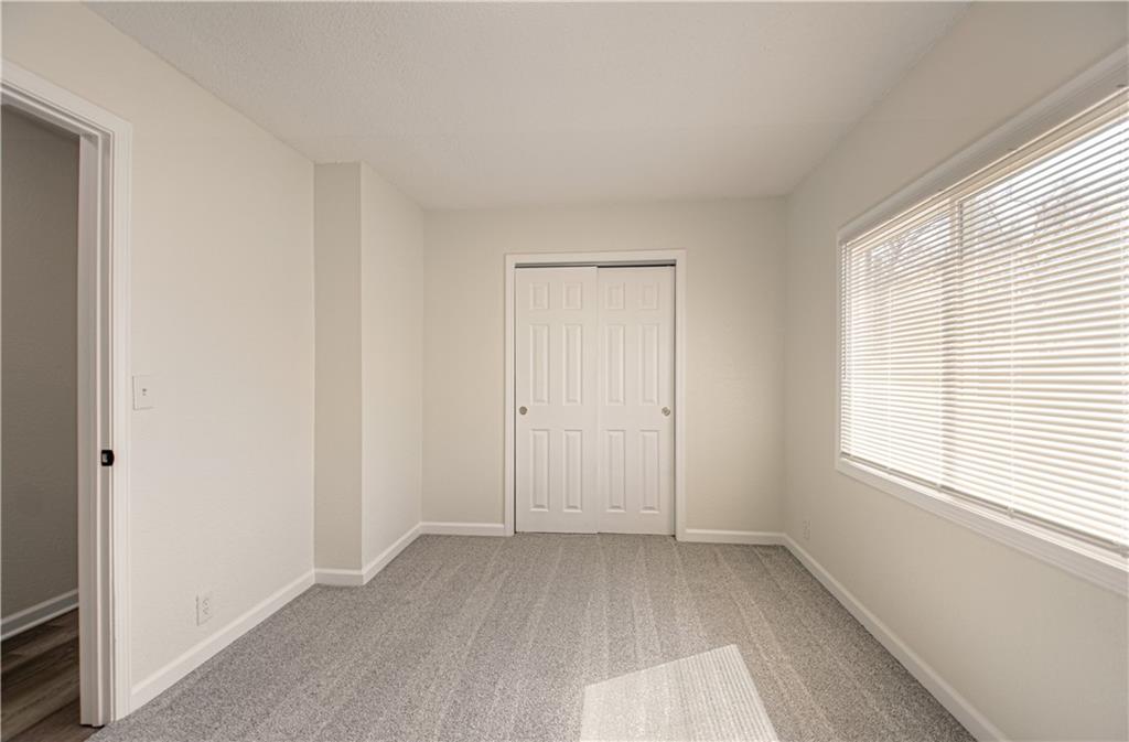 231 Springdale Avenue Bonner Springs, KS 66012 - Photo 13 of 30
