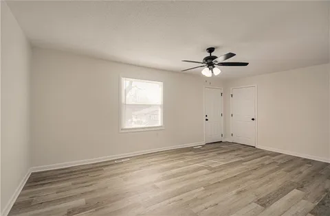 $299,950 | 231 Springdale Avenue, Bonner Springs, KS 66012