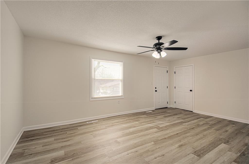 231 Springdale Avenue Bonner Springs, KS 66012 - Photo 4 of 30