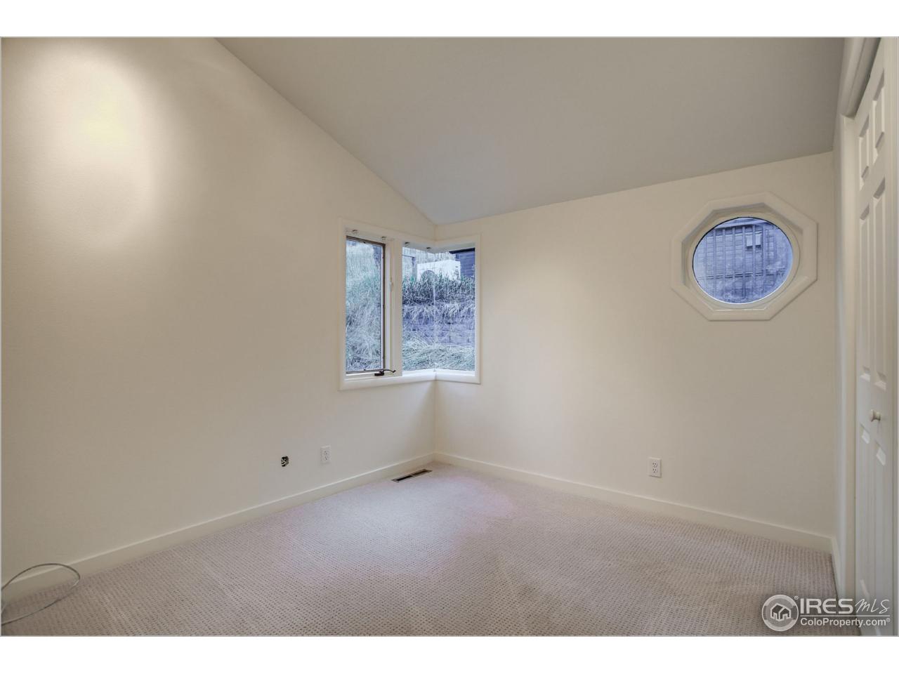 765 Pine Brook Road Boulder, CO 80304 - Photo 27 of 37 a view of an empty room