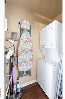 a view of utility room