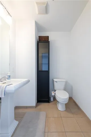 $235,000 | 57 Forsyth Street Northwest, Unit 8D, Atlanta, GA 30303