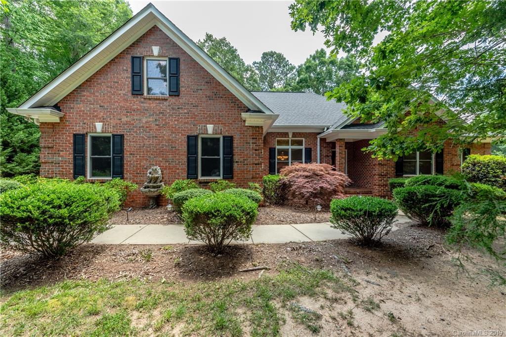 1402 Doe Ridge Lane, Unit 73 Fort Mill, SC 29715 - Photo 1 of 34 Gallery Image 1