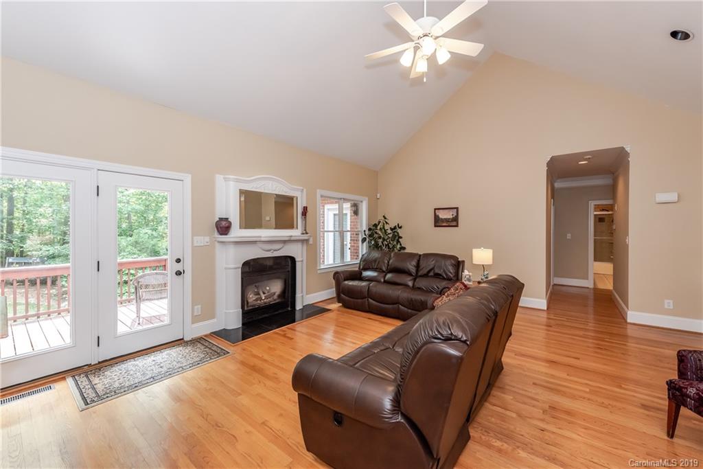 1402 Doe Ridge Lane, Unit 73 Fort Mill, SC 29715 - Photo 11 of 34 Gallery Image 11