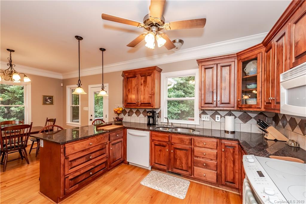 1402 Doe Ridge Lane, Unit 73 Fort Mill, SC 29715 - Photo 15 of 34 Gallery Image 15