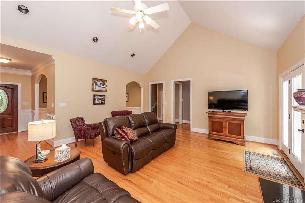 1402 Doe Ridge Lane, Unit 73 Fort Mill, SC 29715 - Photo 10 of 34 Gallery Image 10