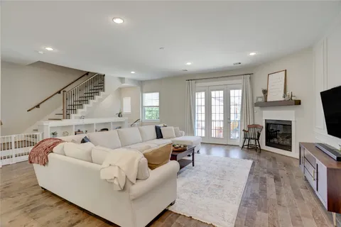 $3,500 | 4511 Maxie Street, Houston, TX 77007