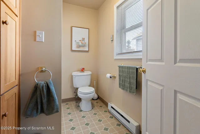 $399,000 | 129 East Saylor Avenue, Wilkes Barre, PA 18702