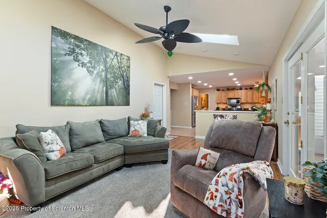 $399,000 | 129 East Saylor Avenue, Wilkes Barre, PA 18702