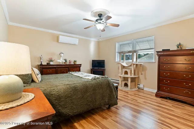 $399,000 | 129 East Saylor Avenue, Wilkes Barre, PA 18702