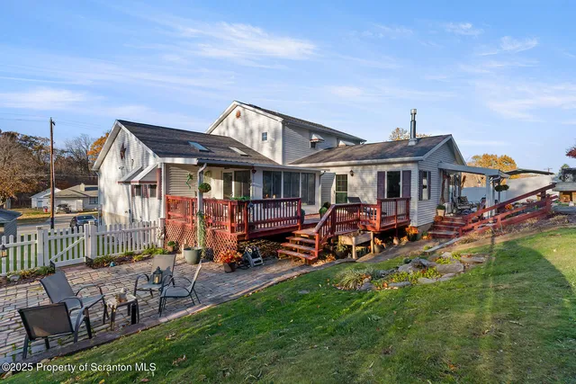 $399,000 | 129 East Saylor Avenue, Wilkes Barre, PA 18702