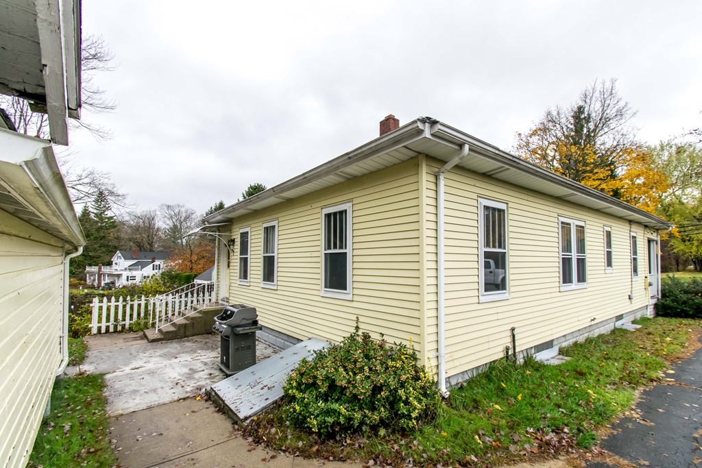 3121 Boston Road Wilbraham, MA 01095 - Photo 17 of 18
