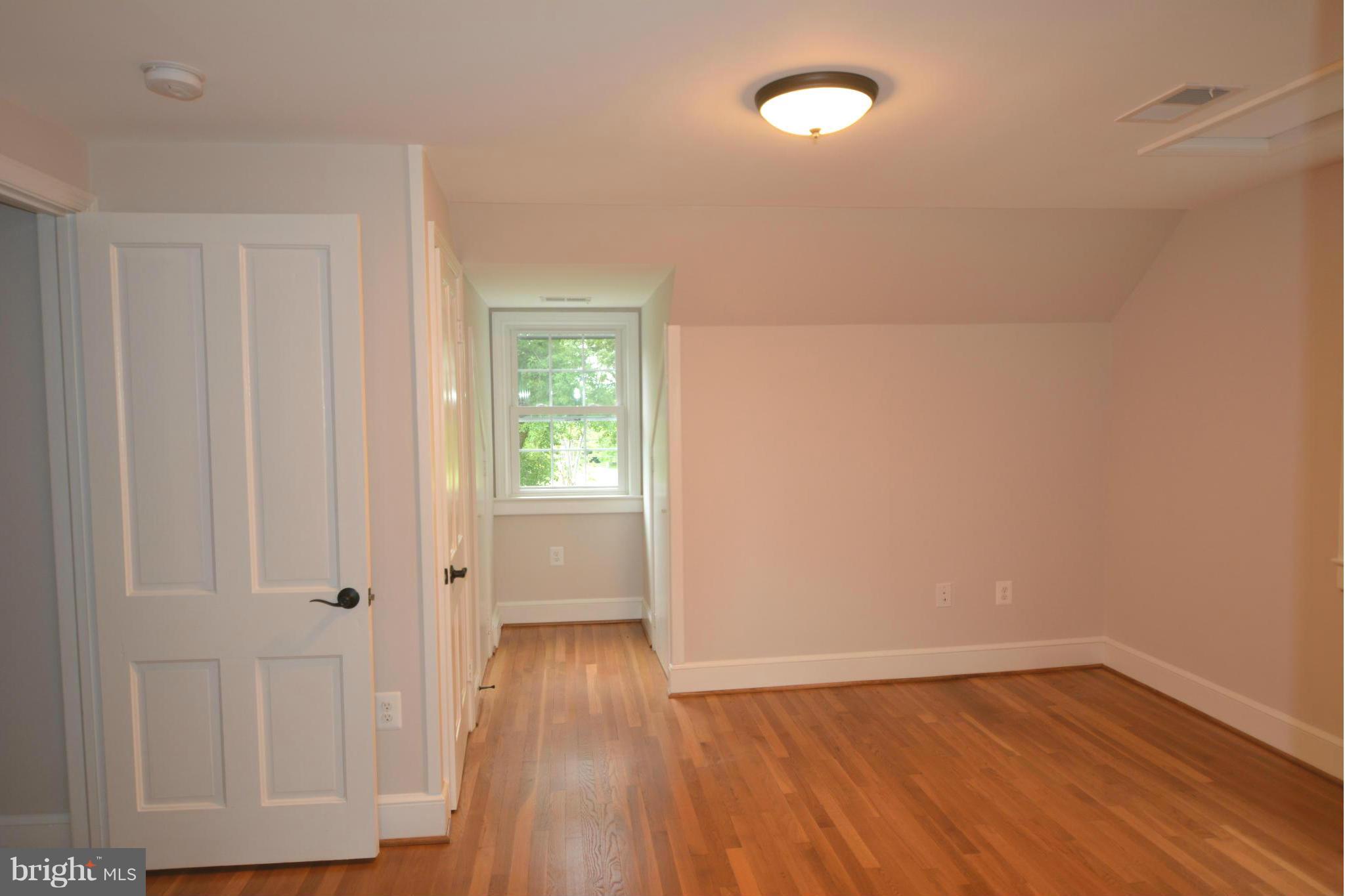 22046 Sam Fred Road Middleburg, VA 20117 - Photo 17 of 21 Bedroom - 2 nd lfoor