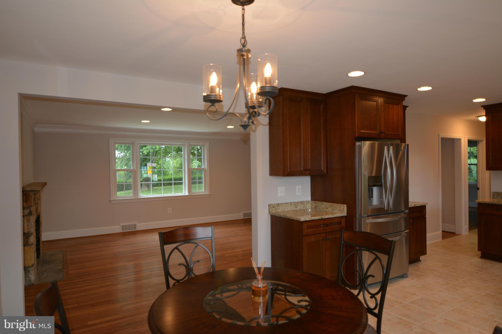 22046 Sam Fred Road Middleburg, VA 20117 - Photo 5 of 21 View from Dining Room into Living Room