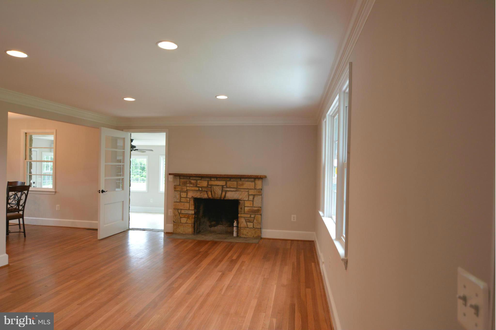 22046 Sam Fred Road Middleburg, VA 20117 - Photo 7 of 21 Living Room