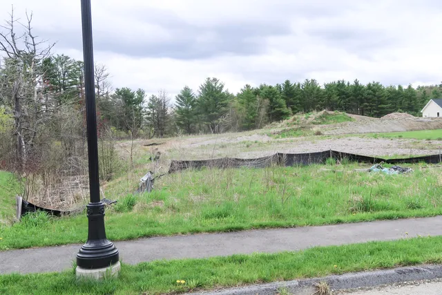 $73,900 | 78 Fieldstone Drive, Augusta, ME 04330