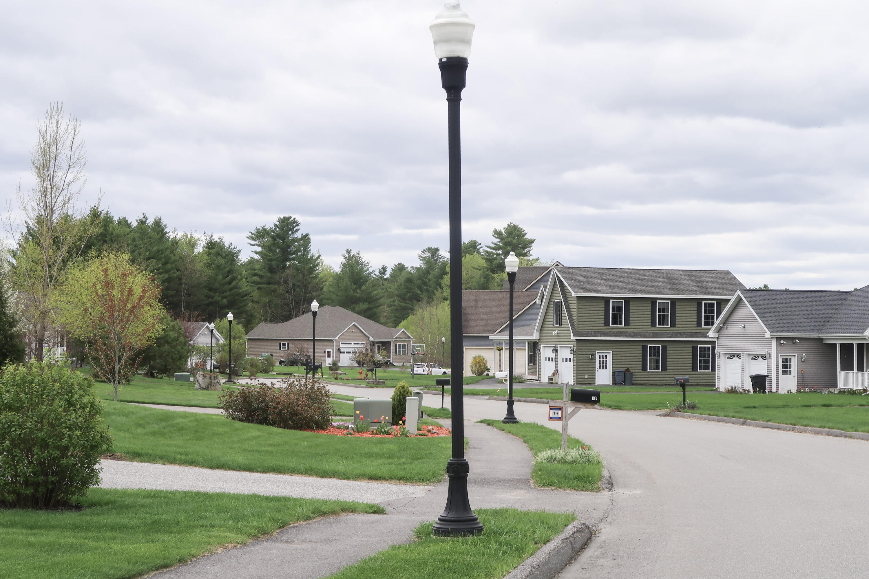 78 Fieldstone Drive Augusta, ME 04330 - Photo 7 of 15 1-IMG_4303