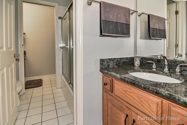 1452 Chelsea Lane Naperville, IL 60565 - Photo 12 of 20