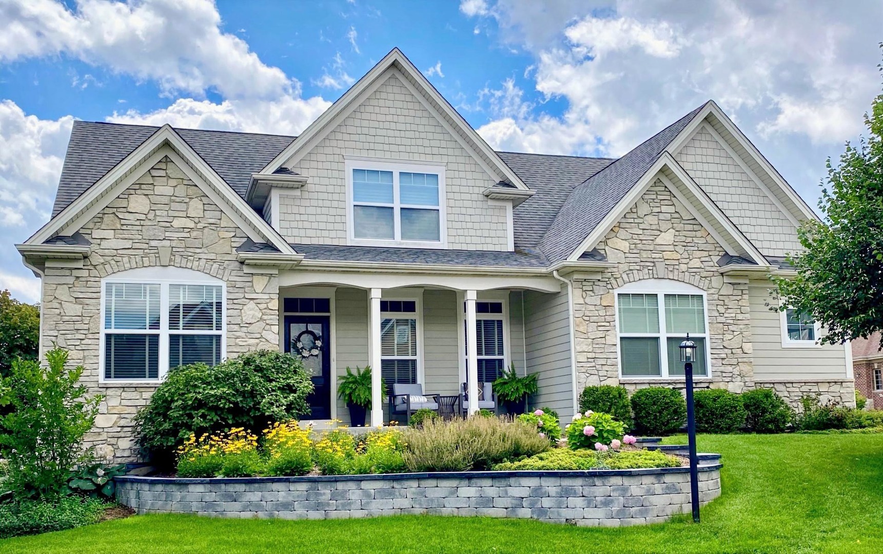 2061 Windham Circle Wheaton, IL 60187 - Photo 1 of 35 front view of a house and a yard