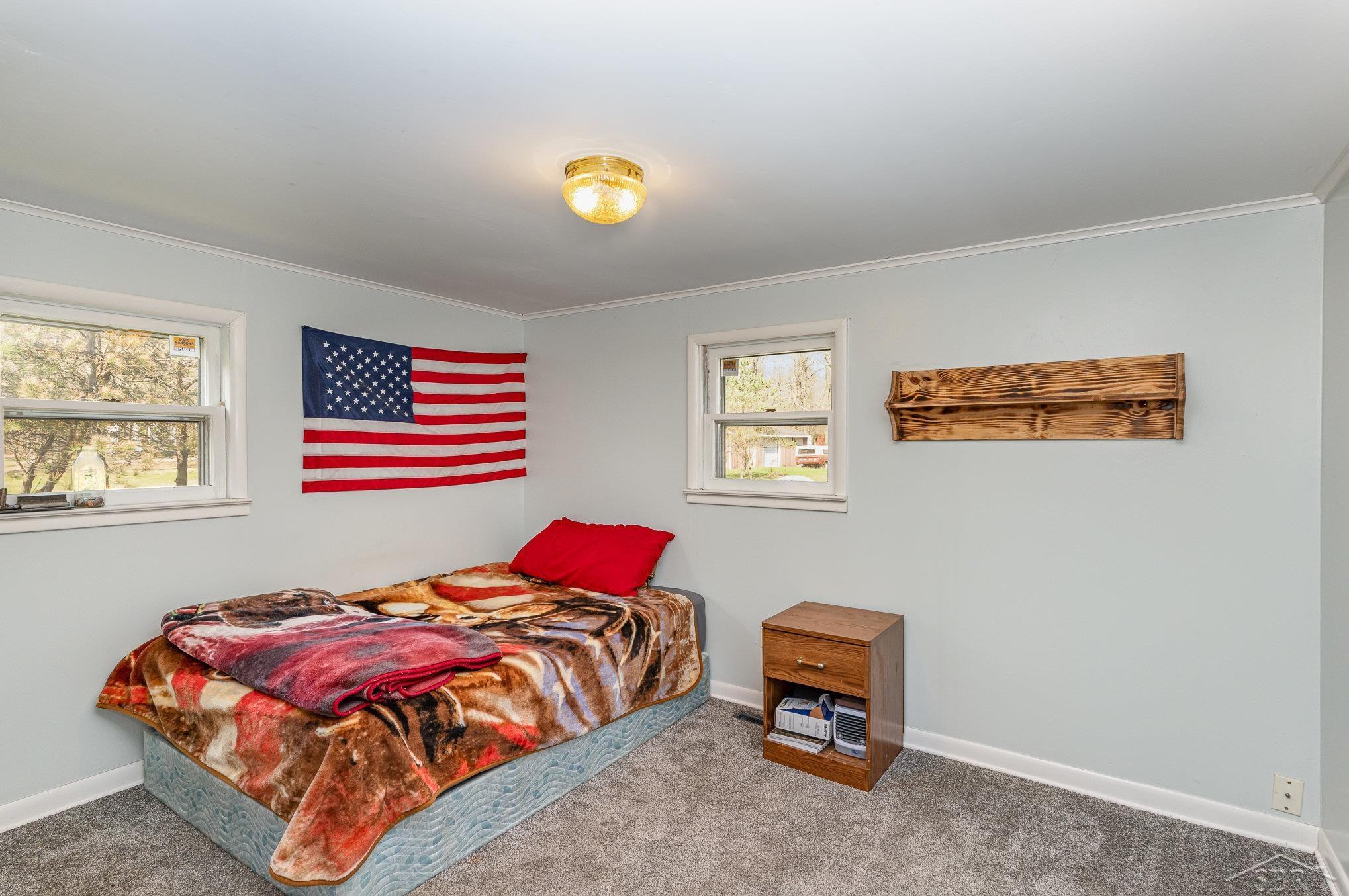 1635 South Castor Road Midland, MI 48640 - Photo 12 of 16 50172670-ab26bff0-f0af-4db9-91cd-3b0d93d62c13.JPG