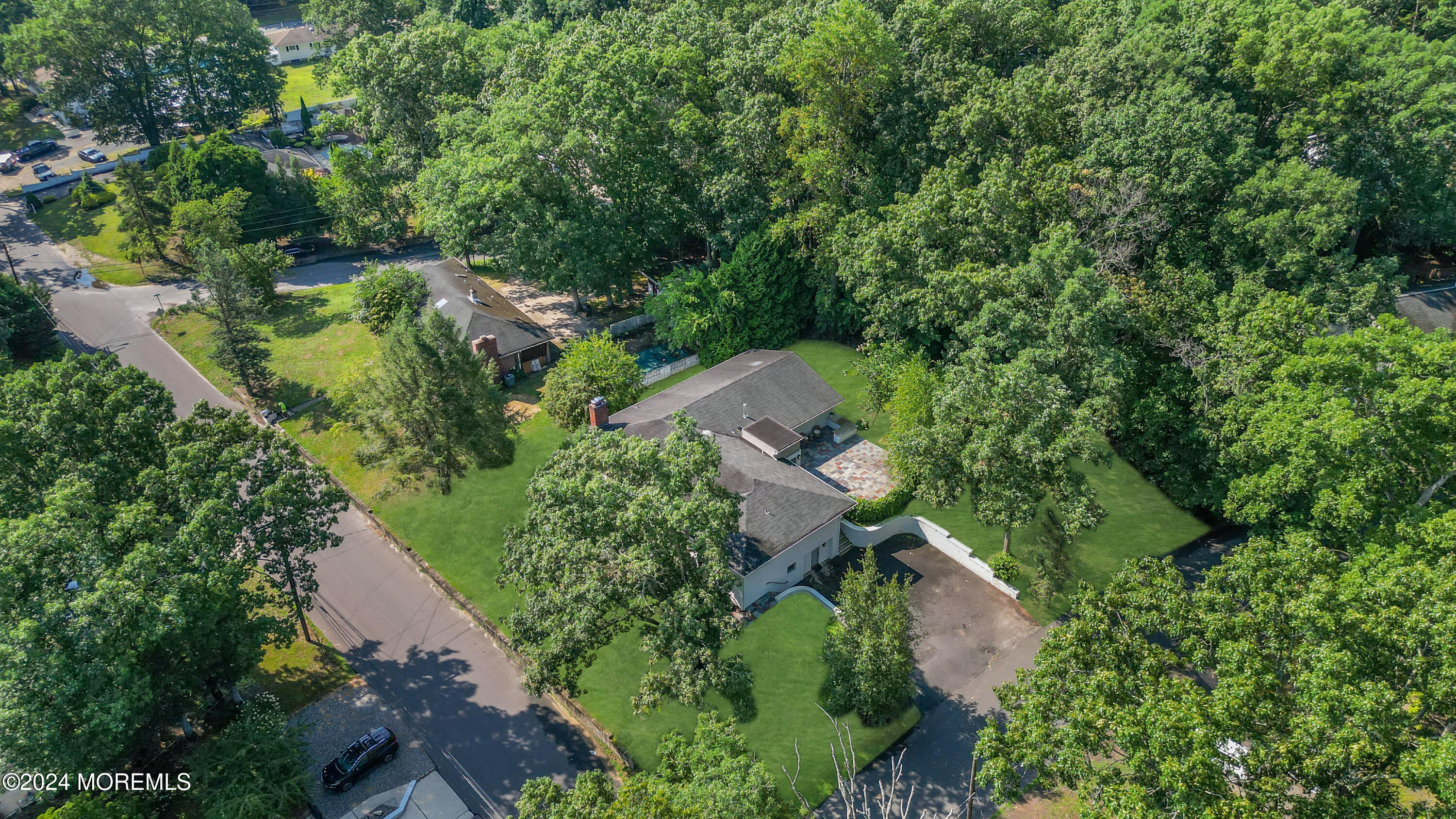 7 Lakeview Drive Jackson, NJ 08527 - Photo 64 of 67 an aerial view of residential house with outdoor space and trees all around