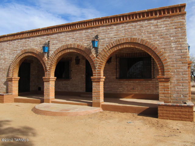 6335 South Marstellar Road Tucson, AZ 85735 - Photo 3 of 29 Gallery Image 3