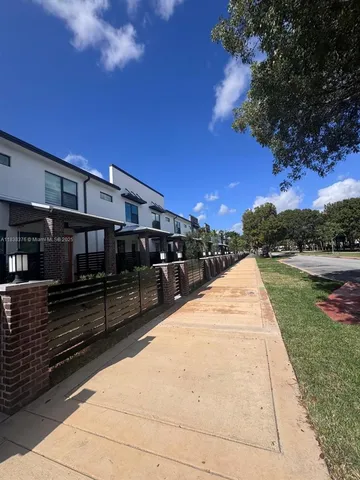 $4,275 | 750 Northwest 82nd Terrace, Plantation, FL 33324