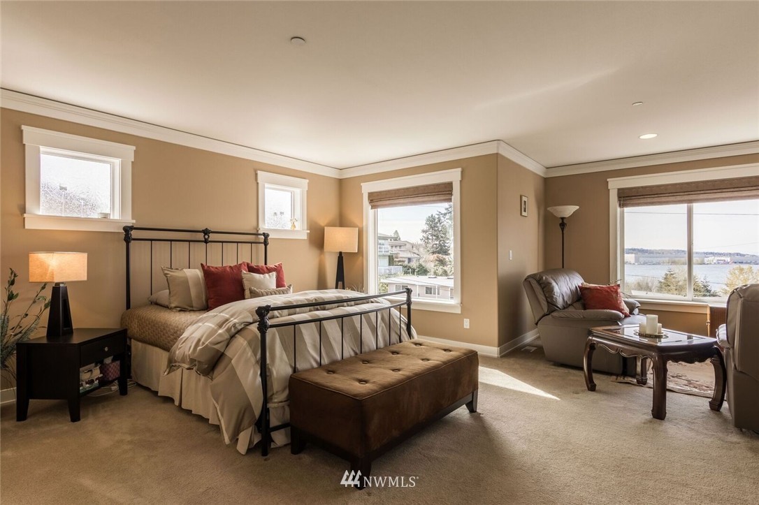 712 North 29th Street Renton, WA 98056 - Photo 16 of 25