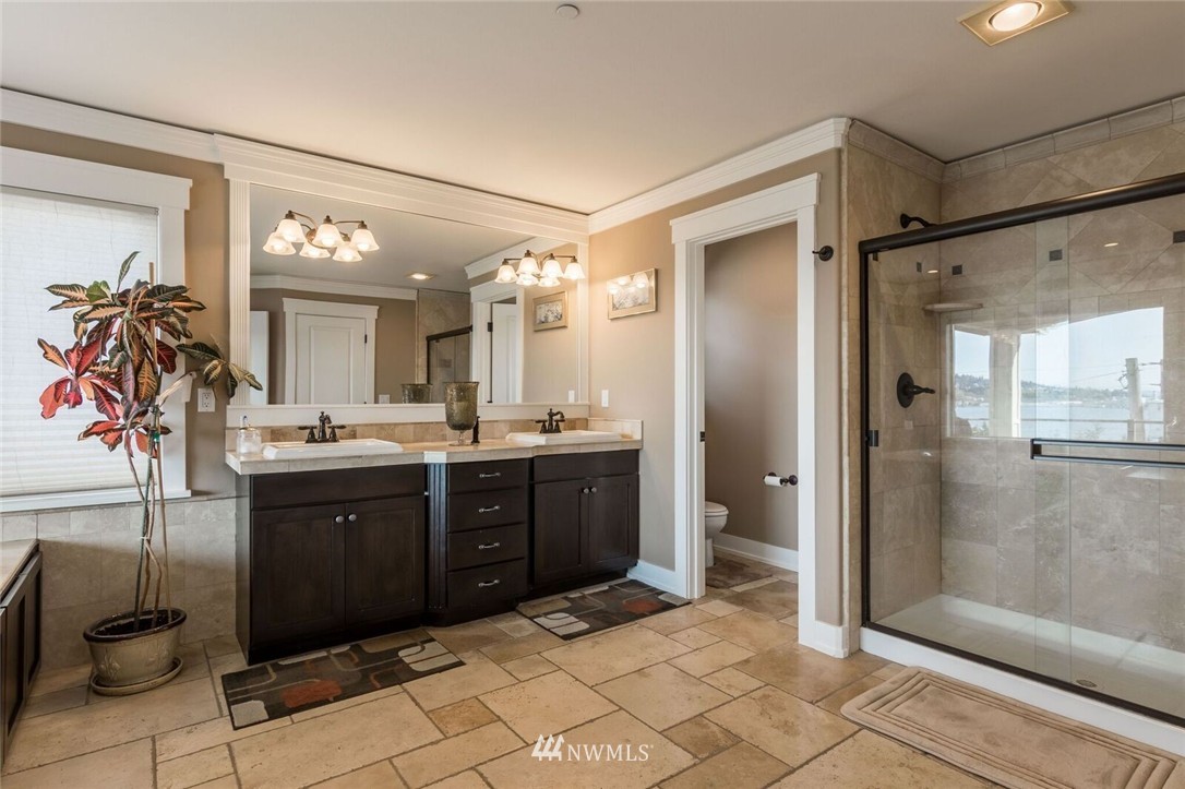 712 North 29th Street Renton, WA 98056 - Photo 17 of 25