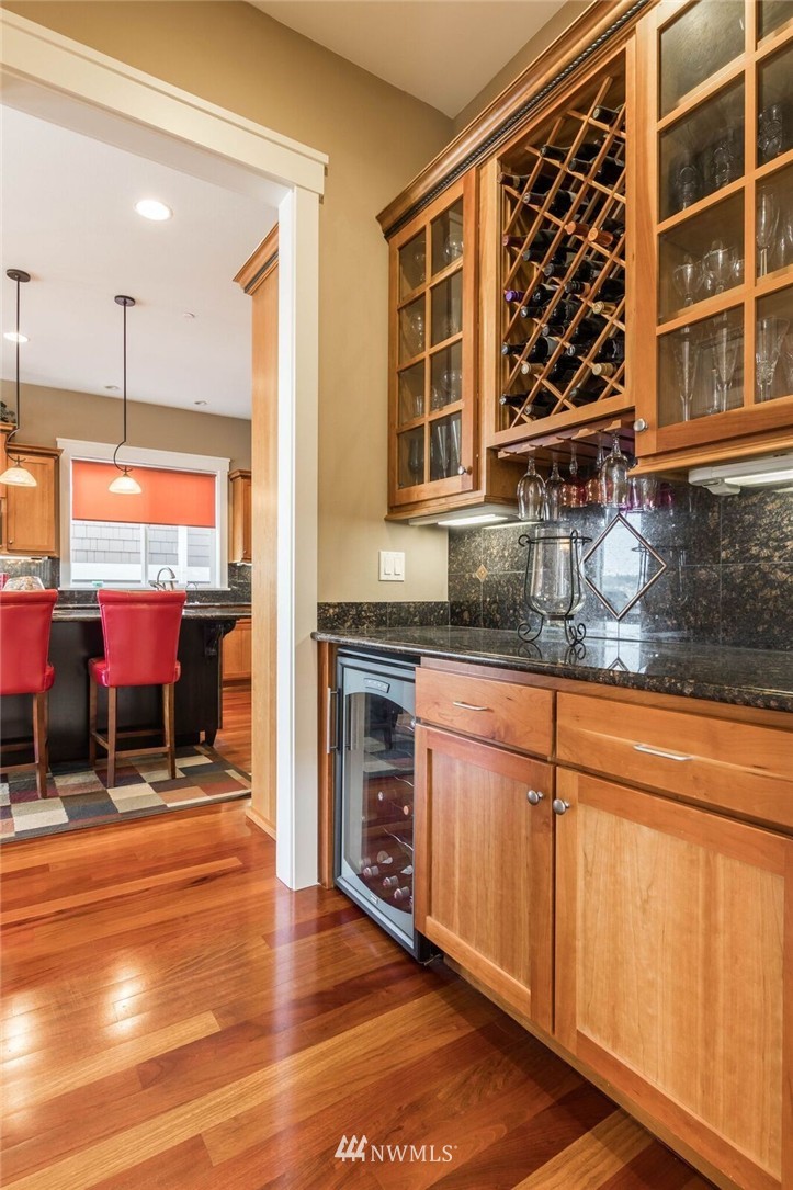 712 North 29th Street Renton, WA 98056 - Photo 10 of 25