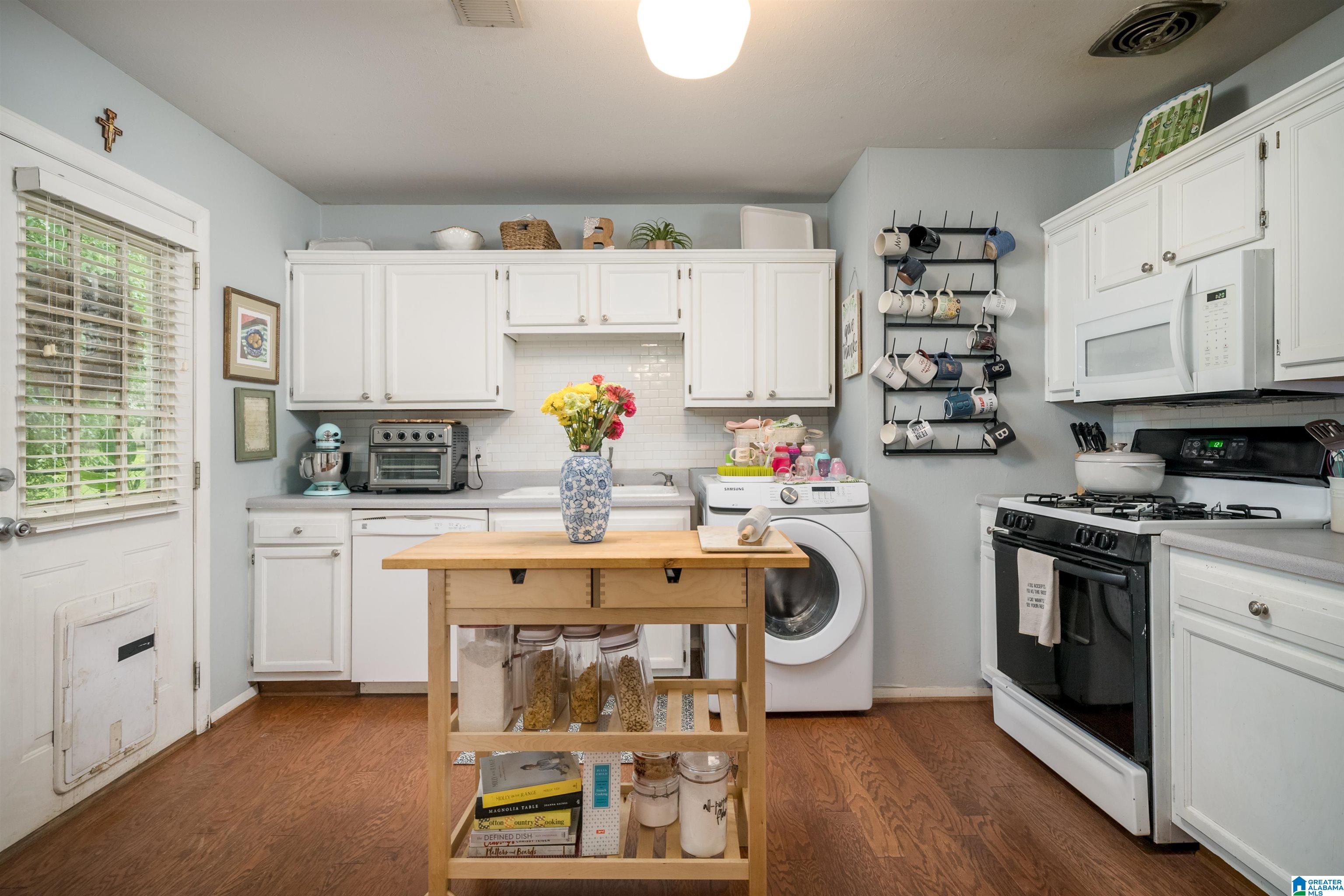 2136 Chapel Hill Road Birmingham, AL 35216 - Photo 8 of 22