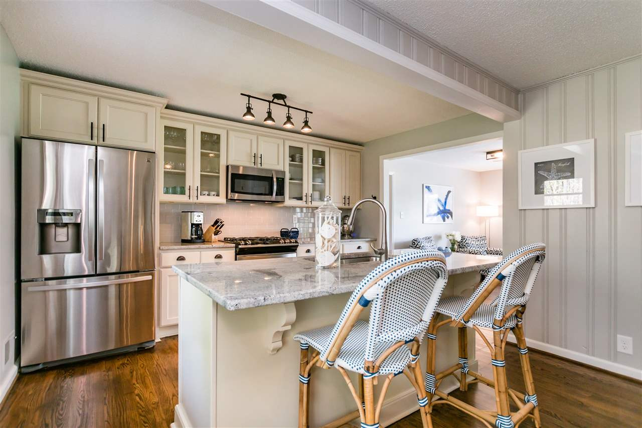 921 Cranbrook Road Raleigh, NC 27609 - Photo 10 of 25 Your remodeled Kitchen