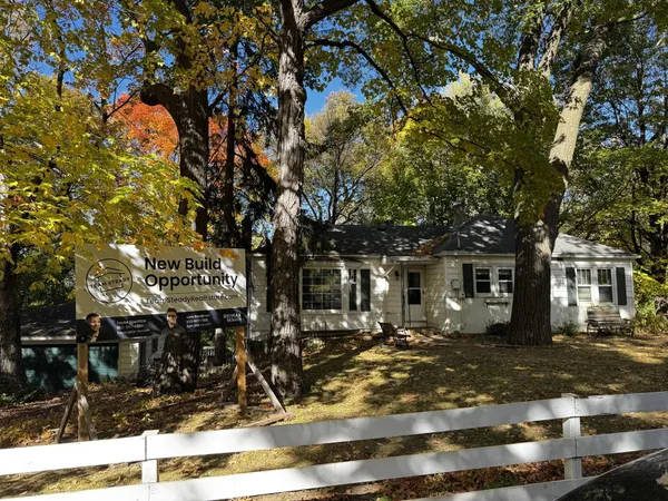 $535,000 | 18800 Highland Avenue, Wayzata, MN 55391