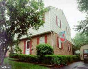 403 North Cedar Street Lititz, PA 17543 - Photo 1 of 1