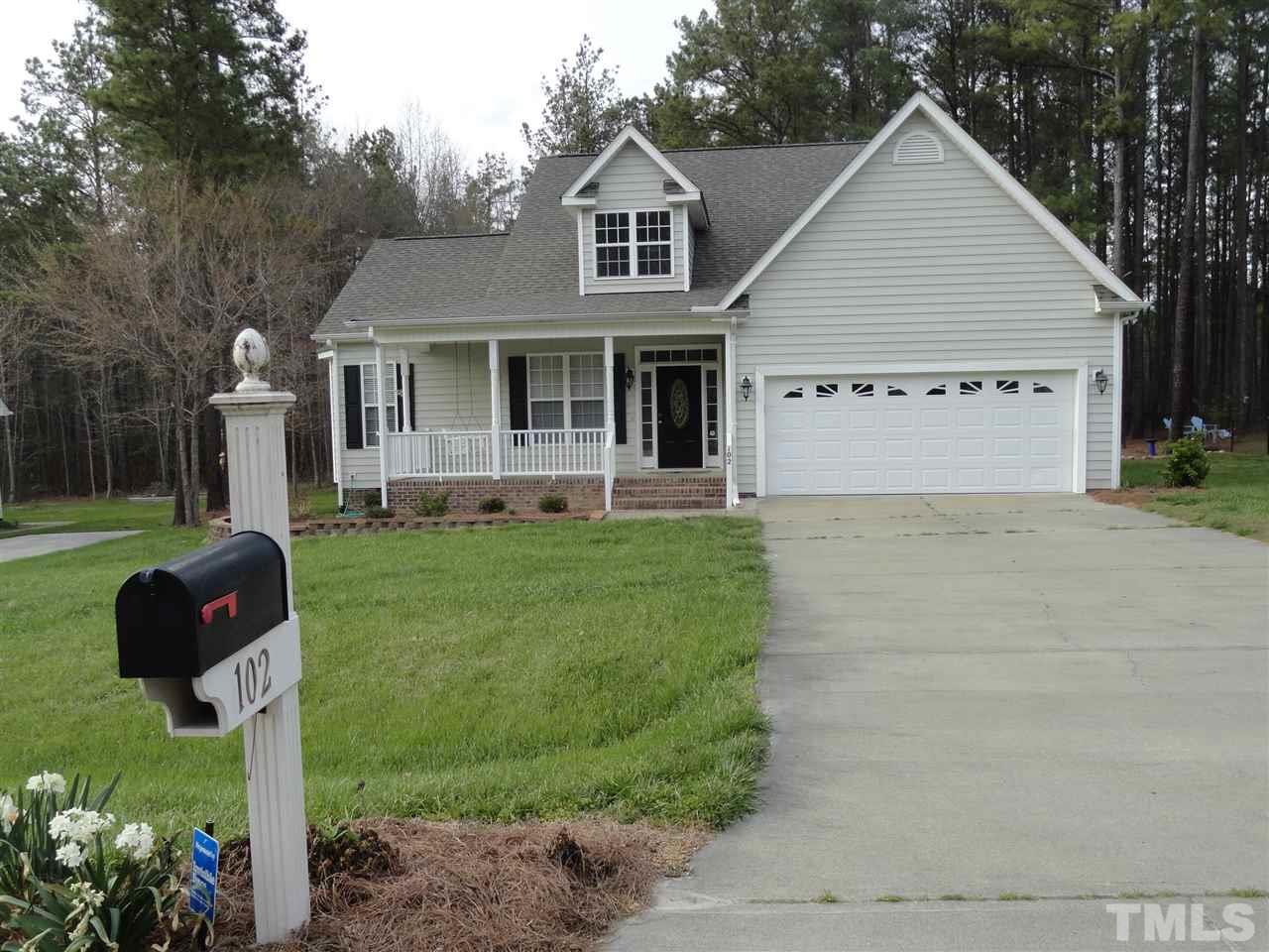 102 Sandstone Road Henderson, NC 27537 - Photo 2 of 25 Gallery Image 2