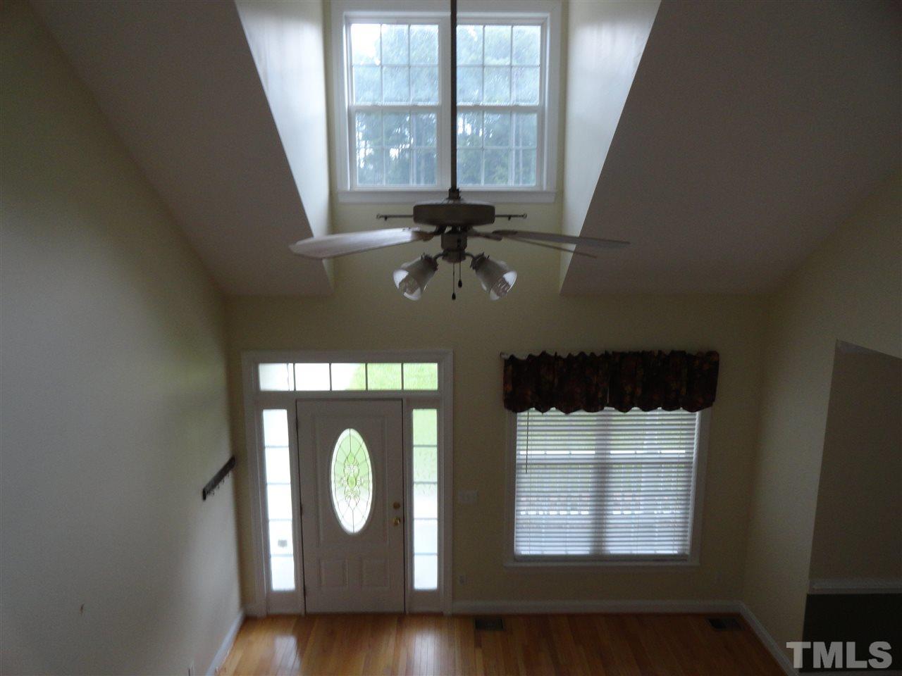 102 Sandstone Road Henderson, NC 27537 - Photo 8 of 25 Gallery Image 8