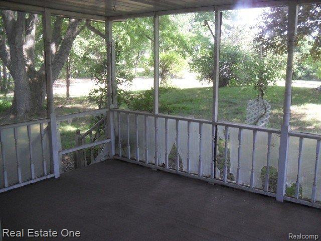 18230 Williamsville Road Gregory, MI 48137 - Photo 10 of 25 -Screened in Porch