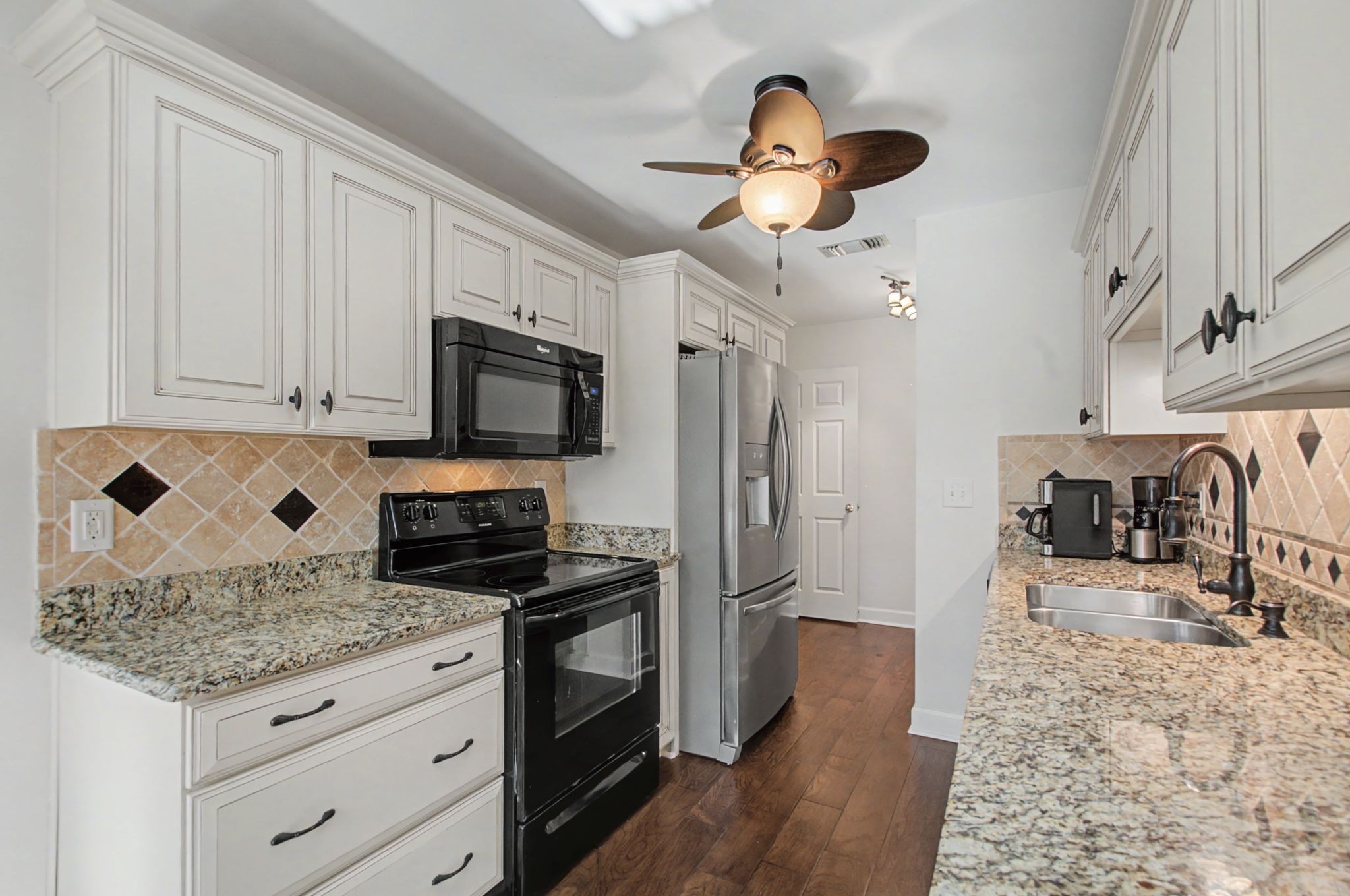 1273 General George Patton Road Nashville, TN 37221 - Photo 18 of 26