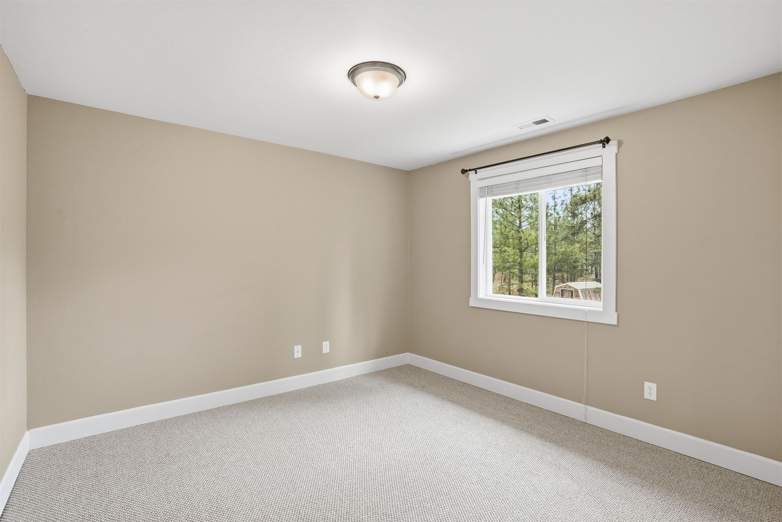 8011 South Spotted Road Cheney, WA 99004 - Photo 25 of 44