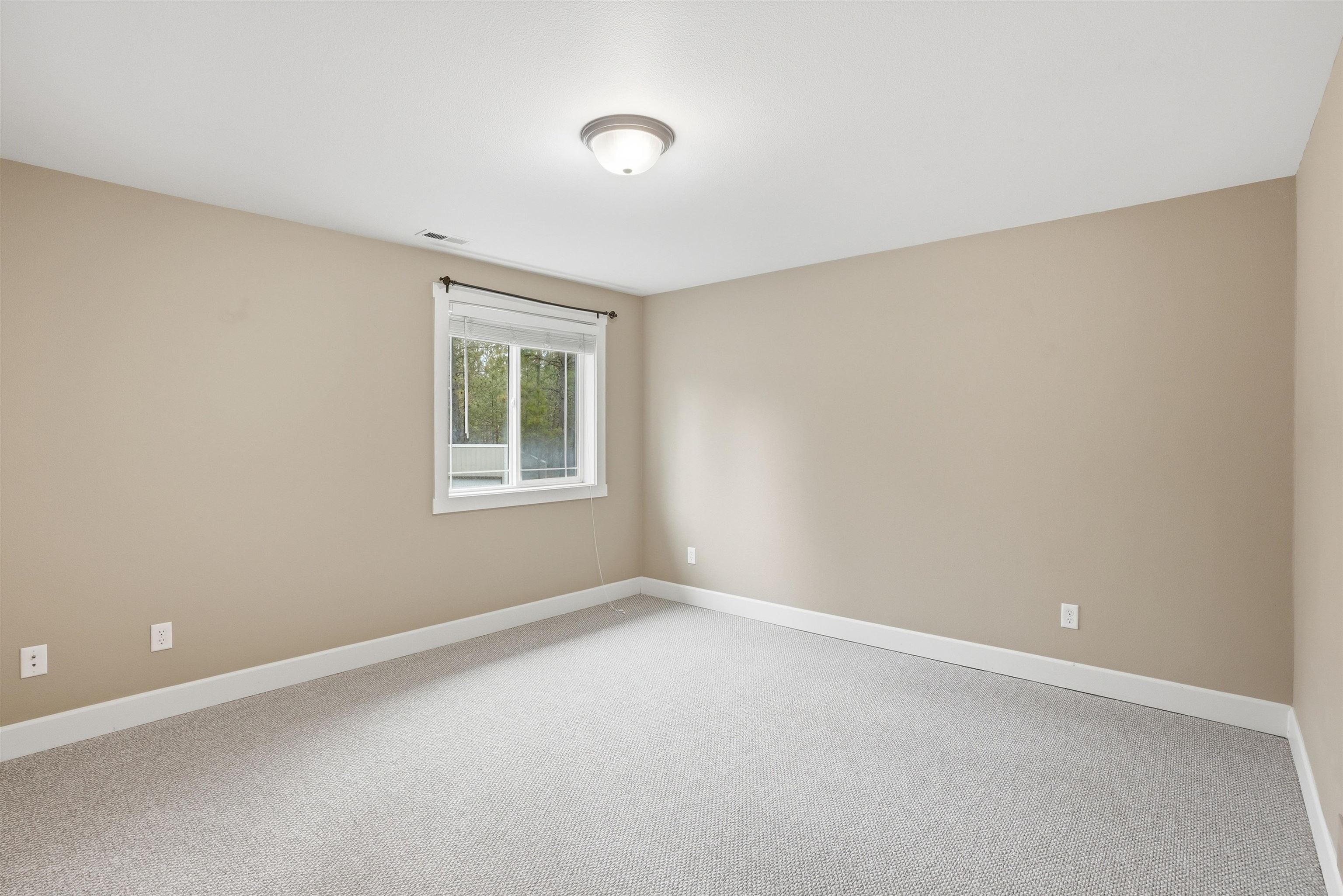 8011 South Spotted Road Cheney, WA 99004 - Photo 27 of 44