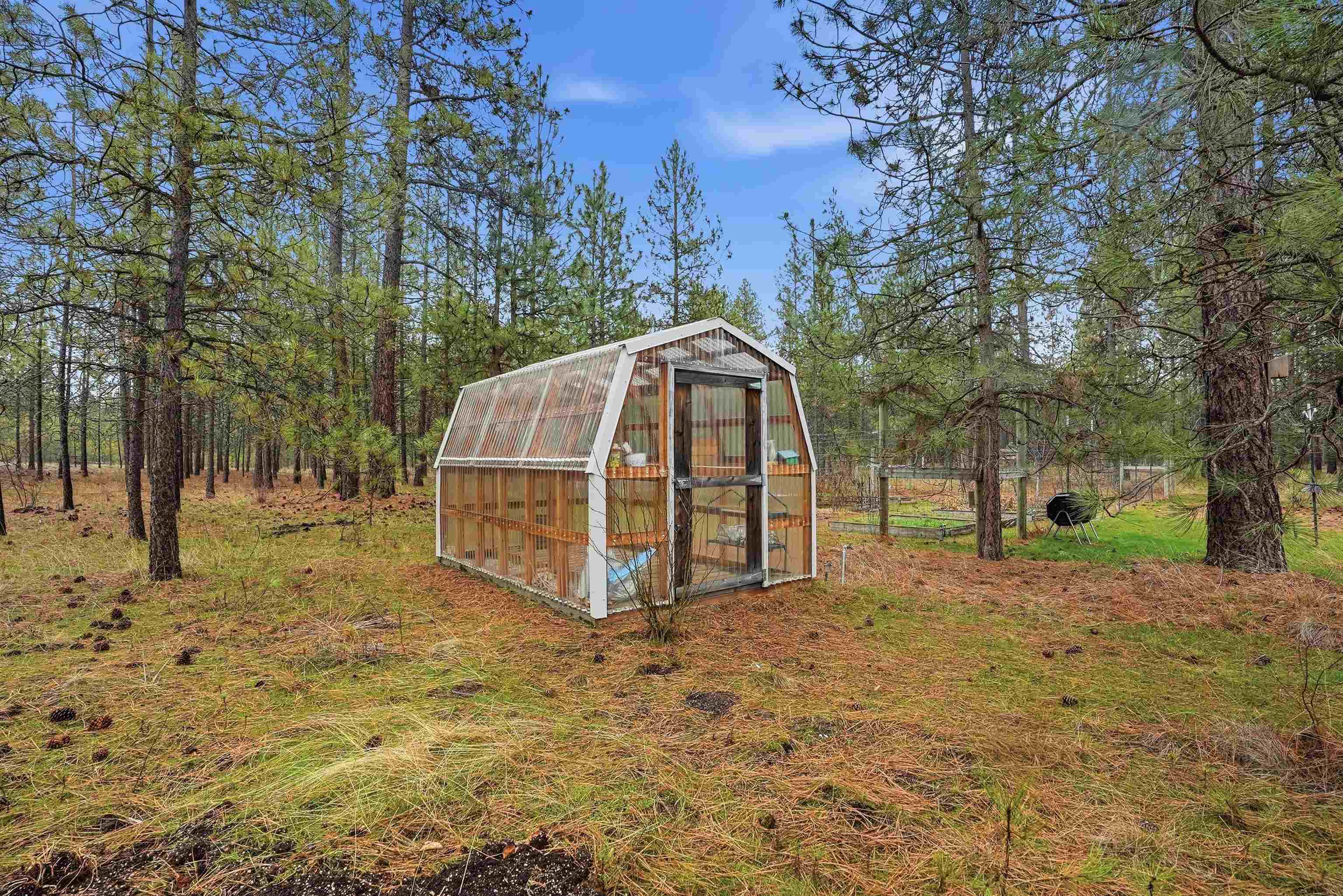 8011 South Spotted Road Cheney, WA 99004 - Photo 37 of 44