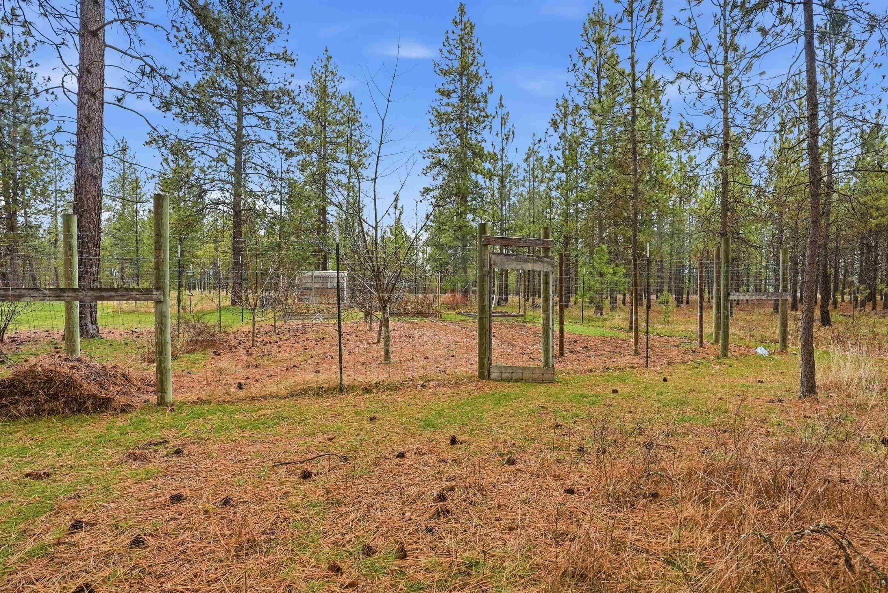 8011 South Spotted Road Cheney, WA 99004 - Photo 38 of 44