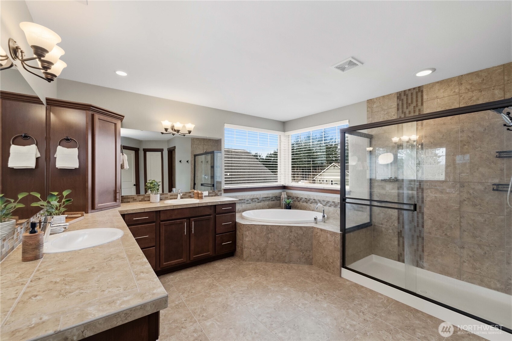 23873 Southeast 286th Place Maple Valley, WA 98038 - Photo 21 of 40