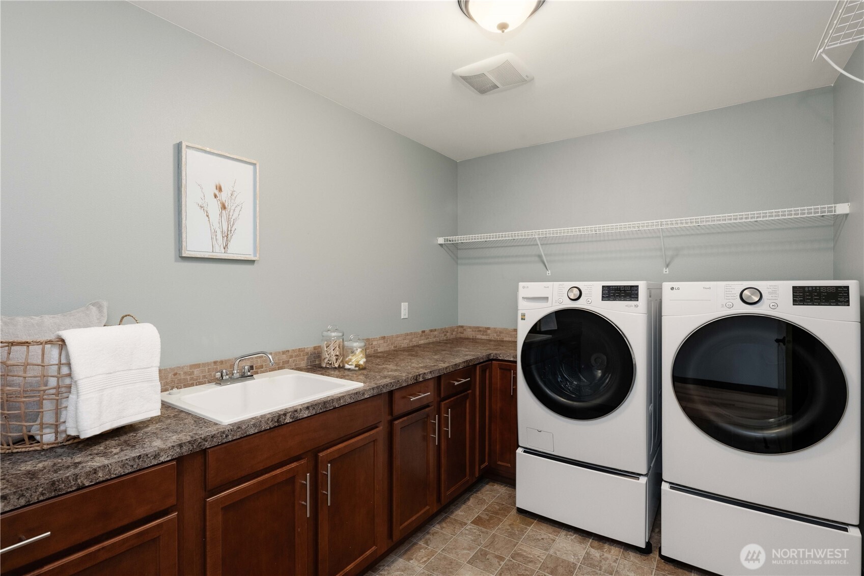 23873 Southeast 286th Place Maple Valley, WA 98038 - Photo 25 of 40