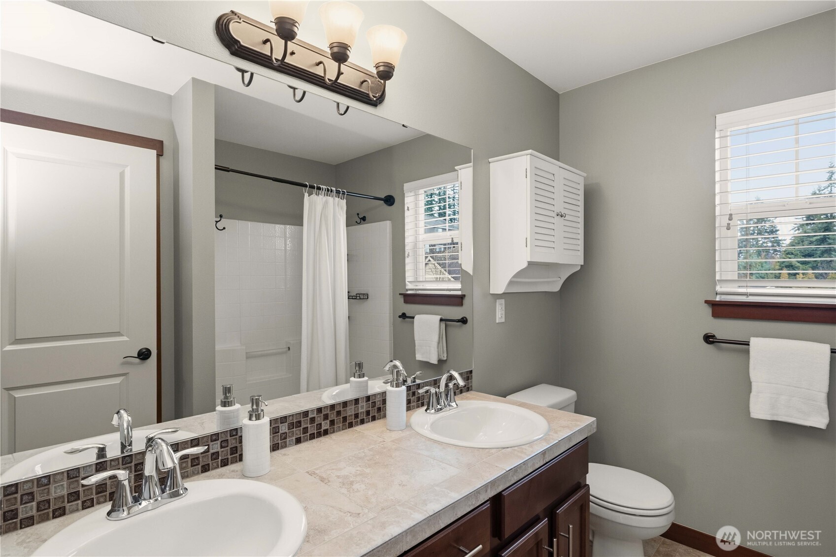 23873 Southeast 286th Place Maple Valley, WA 98038 - Photo 32 of 40