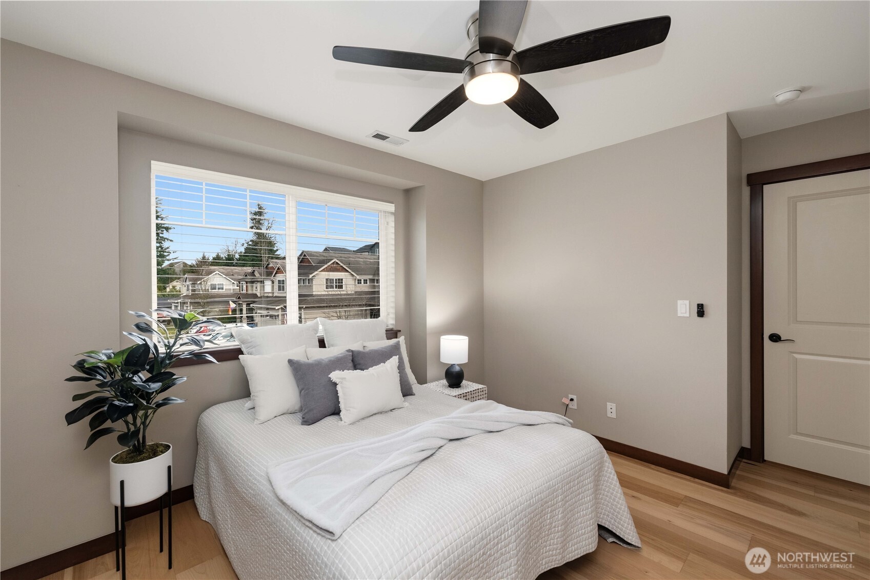 23873 Southeast 286th Place Maple Valley, WA 98038 - Photo 35 of 40